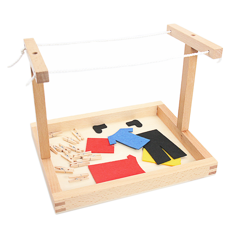 Dziecko Montessori drewniane D – Baby Clothing Kit recenzja i cena